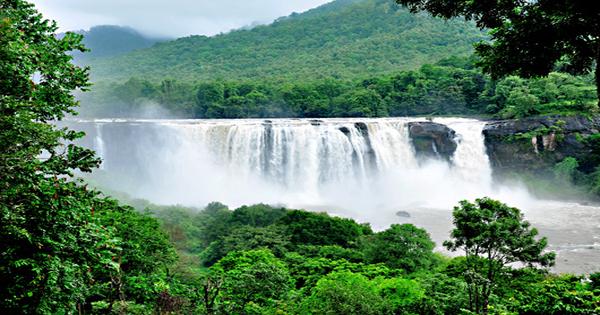 Kumarakom Aruvikkuzhi Waterfalls